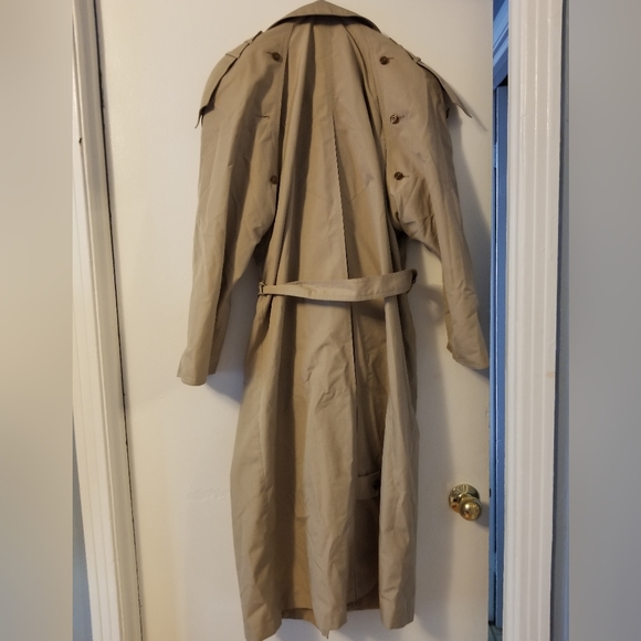 COPY - Fairweather Trench Coat - Picture 2 of 4